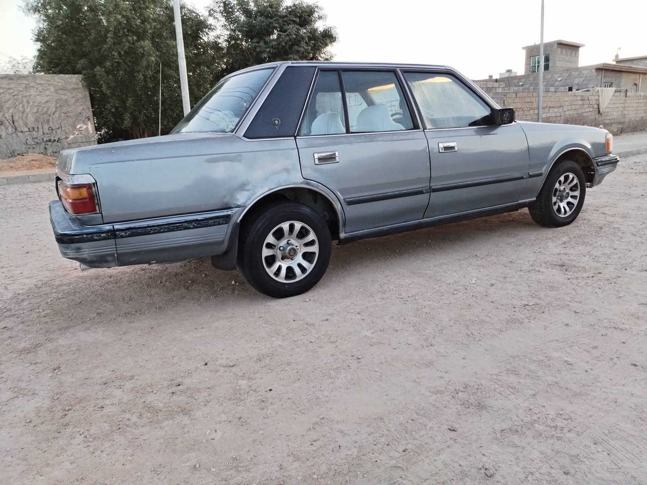 السلام عليكم للبيع سوبر. 85 رقم بغداد نكليزي بسمي تحويل مباشر محرك 2500 مصبوغه  حزام  جاهزه تخم تاير حداديه مابيهاا نقص. السعر 38  مكانهاا الانبار فلوجه اي استفسار ***********
