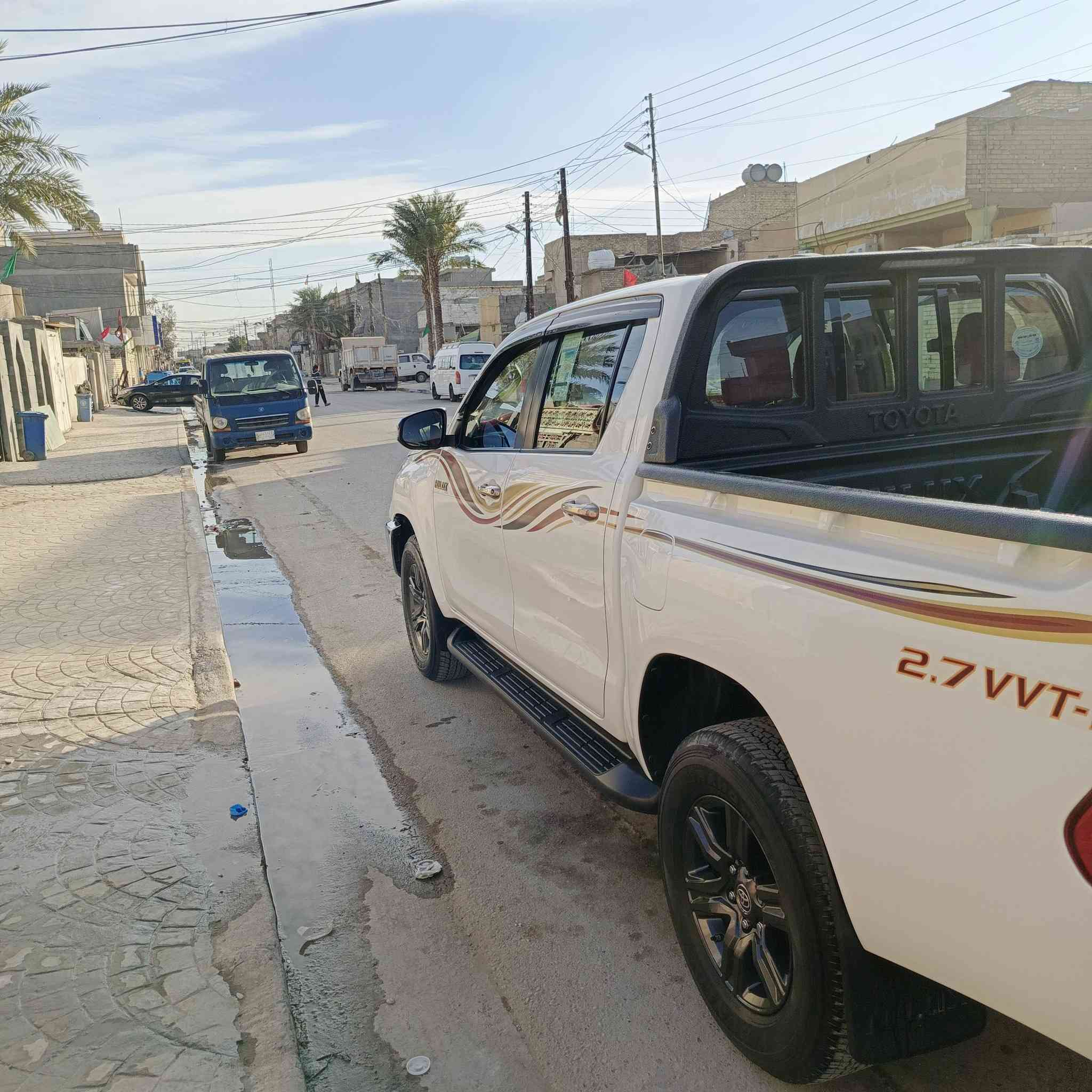 بيكم البيع موديل 21شمالي
بسمي تحويل ثاني يوم 
رقم شمالي جكات بنيد تخم تأير 
سياره كويتي فول مواصفات تشقيل 
بصمه بصمت ابواب سيد نهرو مثهبه 
مكفوله كفاله عامه دوشمه ارضيه جلد 
دوشمه كشنات فول الخير السياره ماشيه 60فقط مكاني بغداد المعامل سوك العماري 
***********
