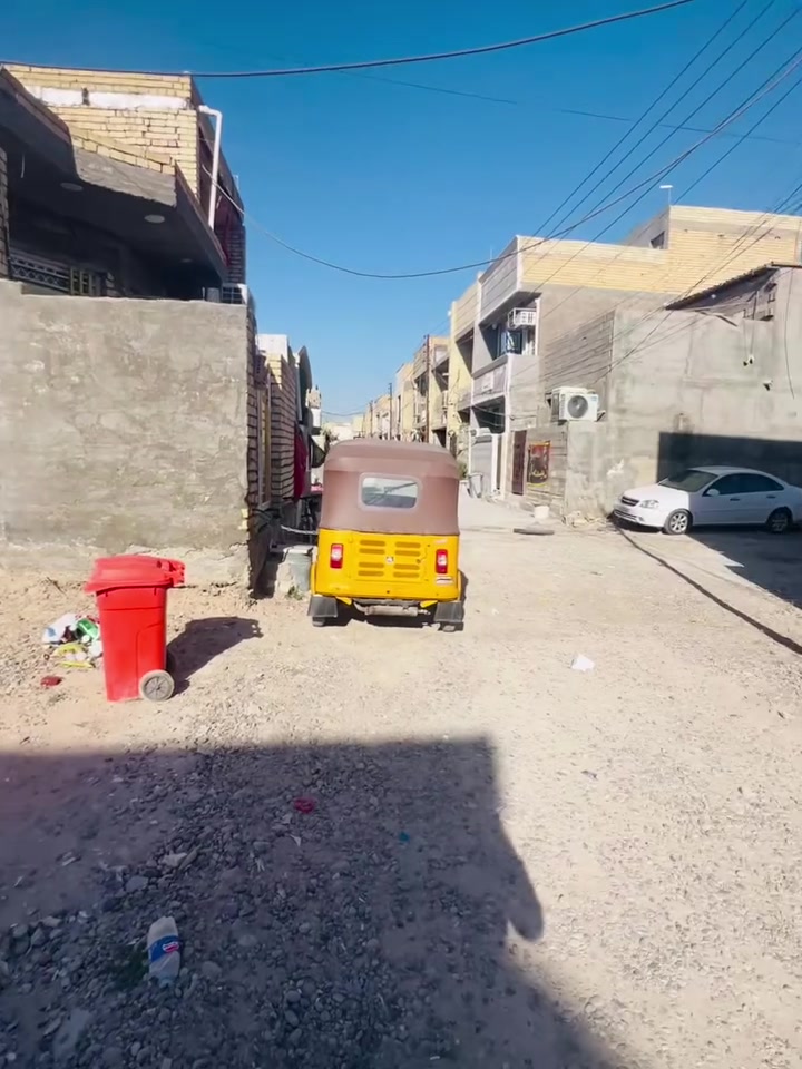 قطعه ارض  للبيع طابو زراعي سند 25 حق التصرف  خلّف الشهداء حي السلام قرب المجمع السكني   موقع مميز مساحه 100 متر  واجهه 5 خدمات كامله. سعر مناسب 60 وبي مجال للشراي للاستفسار اكثر اتصل ***********
