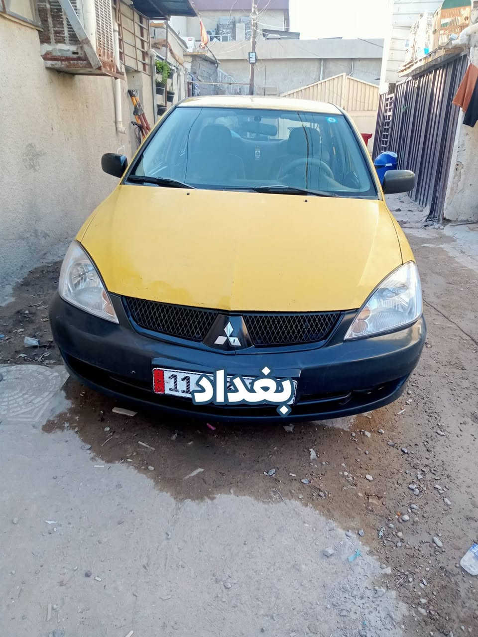 سلام عليكم سياره لانسر للبيع موديل 2010بسمي تبريد حداديه مكينه مكفوله صبغ فقط الهلالات معمره مكاني بغداد ***********

