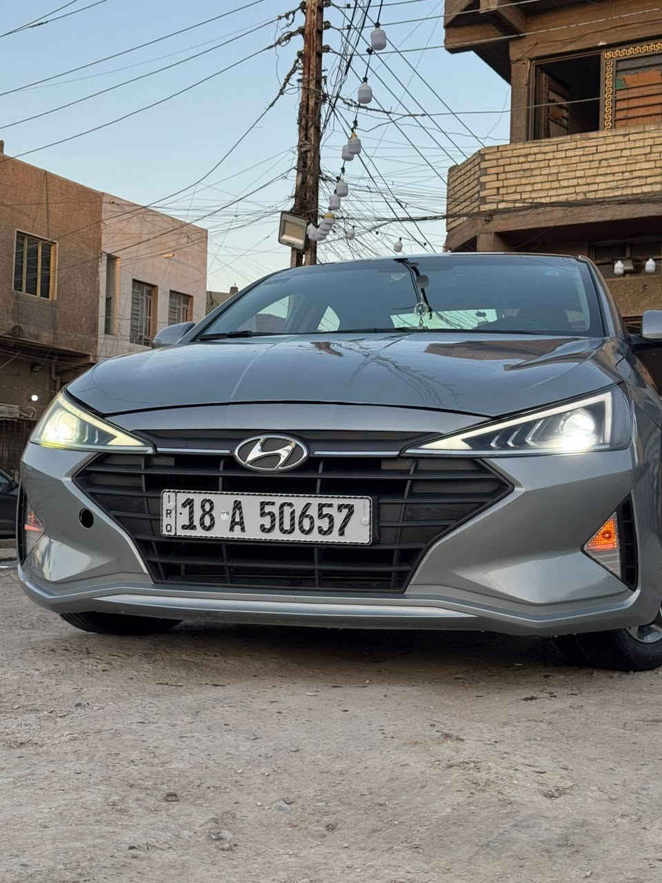 سلام عليكم النتره افانتي
مديل 2020 رقم بابل بسمي شخصيه
بيها صفحه صبغ 
عندي سونارها كير محرك كفاله 
سياره جديده استخدام شخصي 
موصفات بصمه اشاير مري تبريد  تدفئه كشنات 
السياره جاهزه ربع مذب عليها كير ايتي 8 نمر المكينه دبل نوزل
السعر 106 وبيه مجال بصيط مكاني البياع تقاطع درويش 
*********** / ***********
