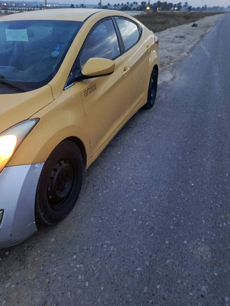 سلام عليكم سياره النتره موديل 2013, سياره جاهزه مكينه كير حداديه تخم تاير تبريد شغال  سياره بيه جاملغ الخلفي بدون دواخل السعر 85, وبيه مجال ***********
