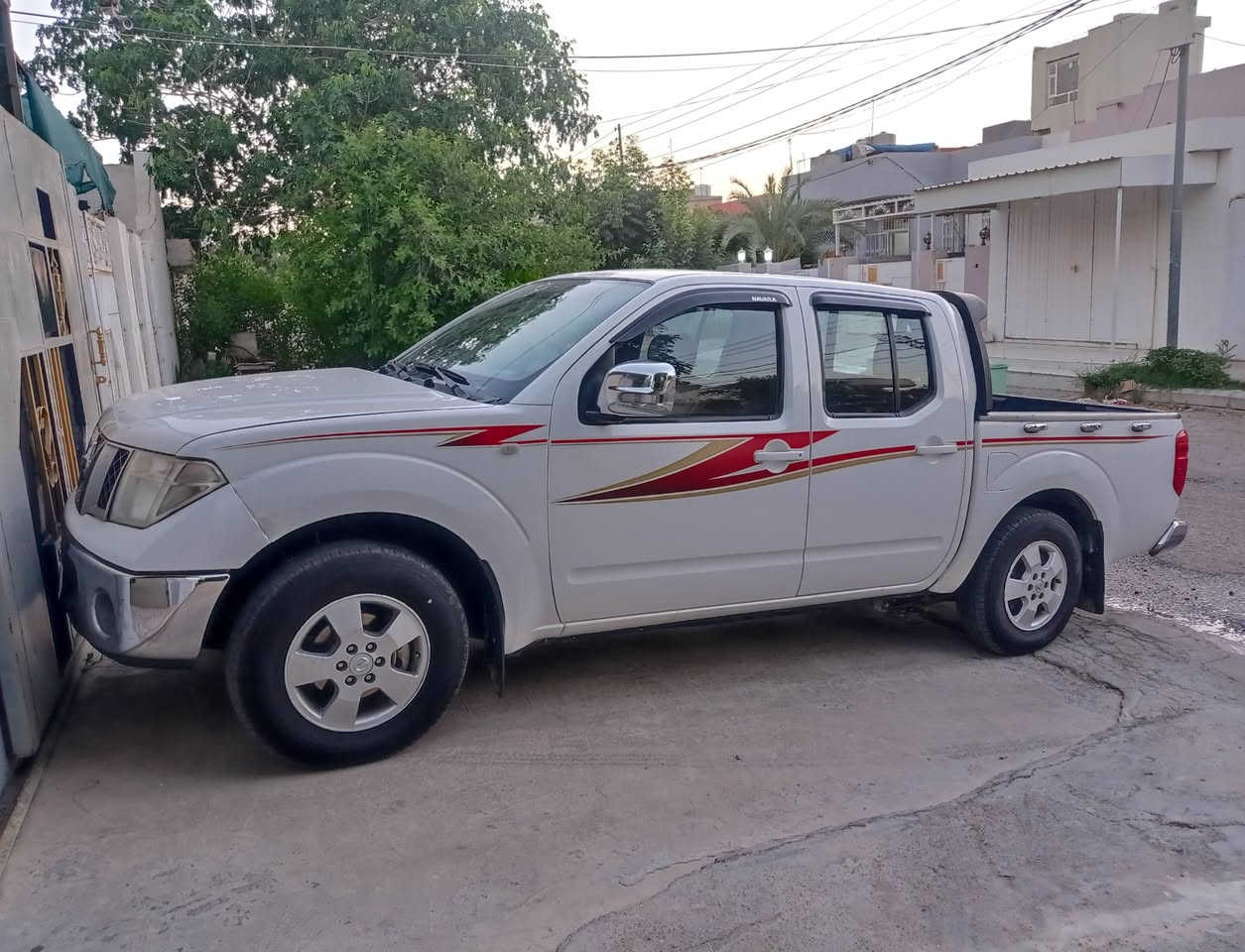 NISSAN NAVARA 2008
عربي / كوردى 
عربي
نيسان نيفاره موديل ٢٠٠٨ بدون صبغ بدون تبديل رقم سليمانية جديد سيارة جاهزة و بدون نقص .
الگیر : أوتمایك 
المحرك : ٦سلندر - VVT - ٣٠٠٠
مكان : كلار - سليمانية 
سعر : ( ٩٥ ) ورقة 💸 
رقم : ( *********** )
         ( *********** )
کوردی 
نیسان ناڤارا مۆدێل 2008 بێ بۆیاخ بێ گۆڕاو ژمارە سلێمانی سەنەوی نوێیە سەیارەیەکی خاوێن و بێ مەسرەفە.
گێڕ : ئۆتۆماتیک 
مەکینە : 6پستۆن - VVT - 3000
شوێن : کەلار - سلێمانی 
نرخ : ( 95 ) گەڵا 💸 
ژ.م :(***********)
      (***********)
