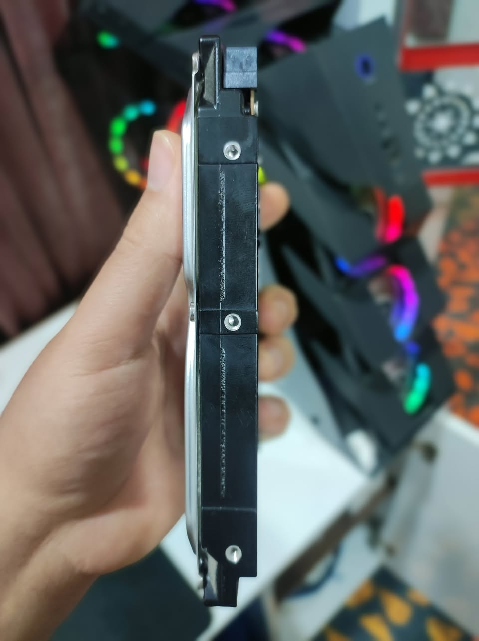 السلام عليكم

🖴 هارد  :/

▫️  HDD:/ { 1TB SEAGATE BARRACUDA }
▫️ سرعتة ب ( CRYSTAL DISK MARK ) 200MB وصلت 🔥
حرفيا جديد شوف الصور 

💰 السعر: 33,000 دينار عراقي 🔒
📍 مكاني: بغداد - الأعظمية
🚚 التوصيل: بغداد (5 آلاف) | المحافظات (5 آلاف)
📞 رقمي: ***********
