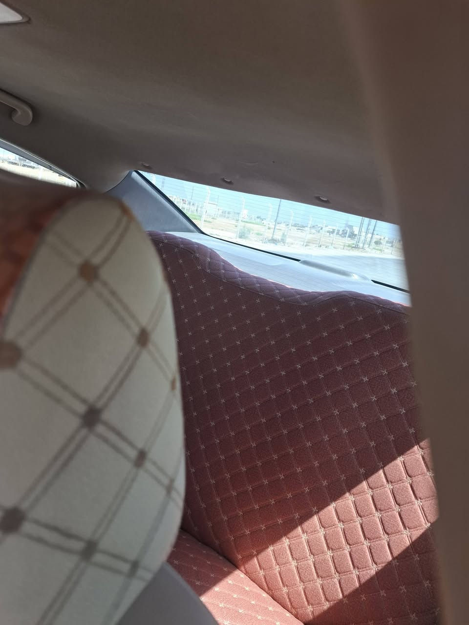 اكسنت للبيع ٢٠١٣سنويه ٢٧رقم مثنى بأسمي محرك ١٦٠٠ للاستفسار ***********
