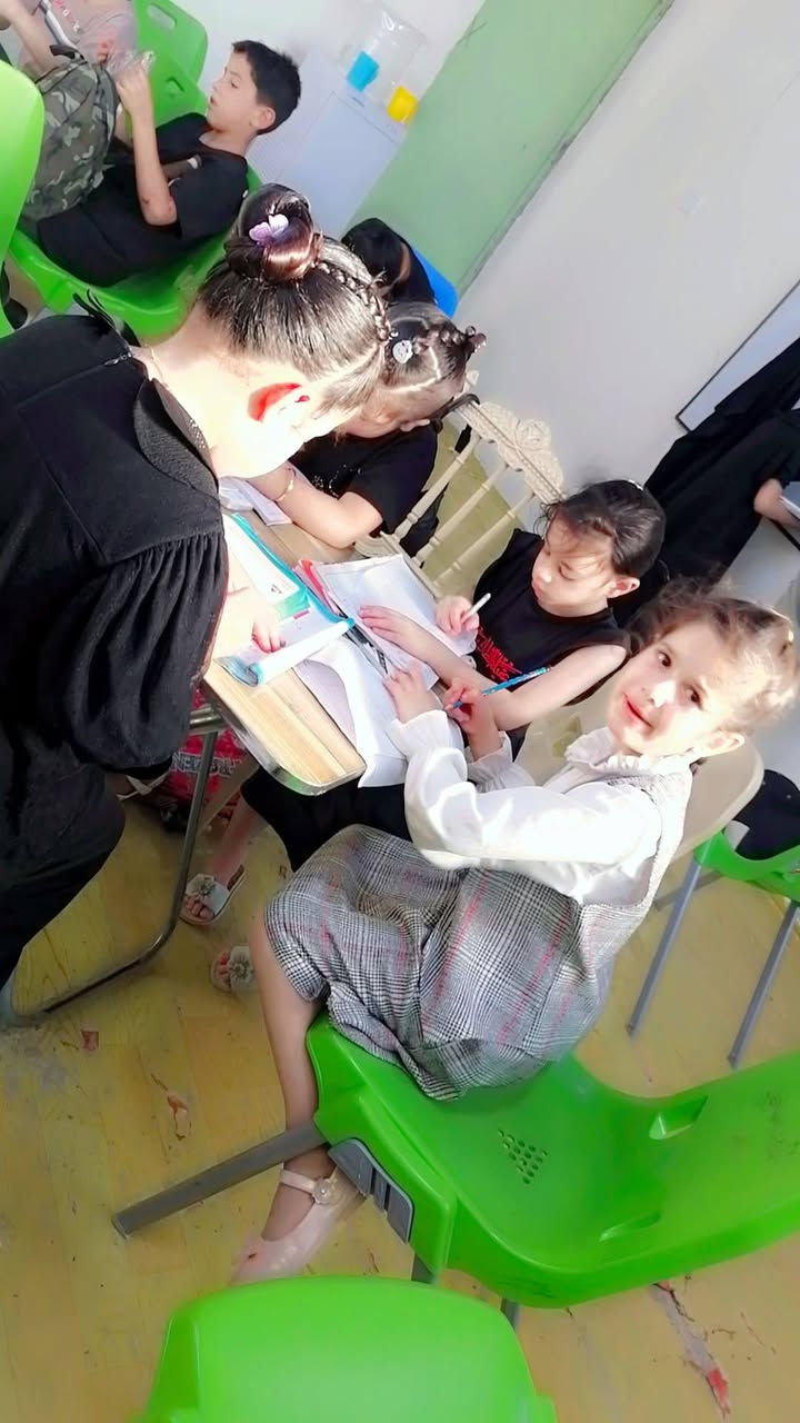 أنتم أمل الغد وصُنّاع المستقبل،💕💕 . نسأل الله أن يوفقكم في مسيرتكم العلمية، وأن يبارك جهودكم، ويجعل التميز حليفكم دائمًا.((معهد الجود)) طويرج خلف الامام ابو هاشم بلقرب من اسواق سجودي (( ***********))
