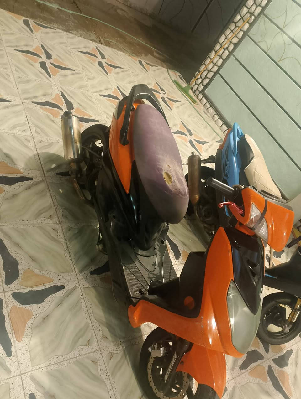 سكنس فحل مزوده مكينه راجع حجم مكينه 63 دراجه شغاله من طول ال طول سعر 550  بيه مجال حك جيه سعره   مكاني بابل سده الهنديه العلكايه *********** هاذه رقمي
