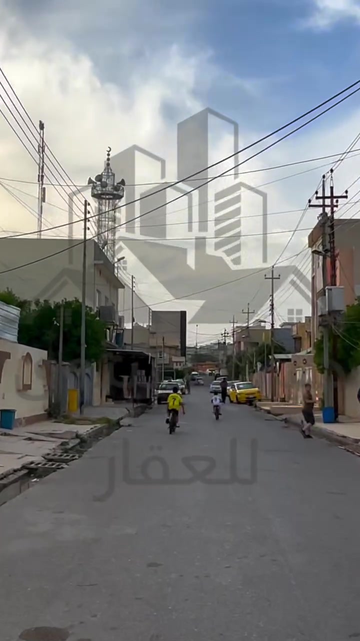 دار للبيع مساحة 133 متر عنوان حي الصديق قرب الشارع العام يتكون من 3 غرف و استقبال و مطبخ و هول للاستفسار مراسلة الصفحة او الاتصال على الارقام
كورك ***********
اسيا ***********
#مكتب_خيرات_نينوى
#الموصل
#اكسبلور
#عقارات
#بيت
#للبيع
#عروض_عقارات
#لايك
#متابعة

