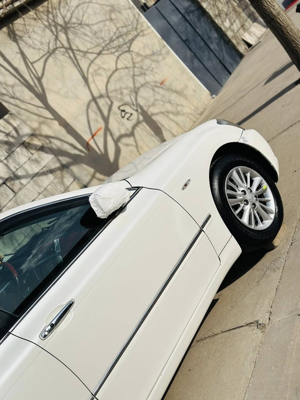 سەرەتا بەناوی خوا 
بڕاوە بڕاوە✅ 
سعری ٤٩ گەڵا معامەلە  
شاهینە ٢٠٠٥ بۆ فرۆشتن کۆدی هەیە سەیارەکە  
ناو کرێمی فۆرمیکا سور
١١١ هەزار حقیقی ڕۆشتوە  لە تازە داخڵیەوە سێهەم دەستیەتی و هەر لای خۆمان بوە 
بێ دەعم بێ لێدراو بێ قرچ   
مواسەفات سێ دوگمە پەردە سەلاجە تەبرید مەرکەزی سێ پەردە سوکان کارەبا سوکان حەیزەران چوار کوشن کارەبا کوشن سیاحی کوشن خەزن تەبرید برێک هەموی بەسراوە کامل تەجیلو موکەبەرەو ئێمپیفایەر بەشەرت کارەبای کامل مەزبوت    سەیارەی ماڵە زۆر جوانو ڕێکو پێکە زۆر لە رەسمەکان جوانترە سعری ٤٩ گەڵایە شوێن پیرەمەگرون 
*********** ڤایبەرو وەستئەپی لەسەرە
ئادمین گیان🤍
