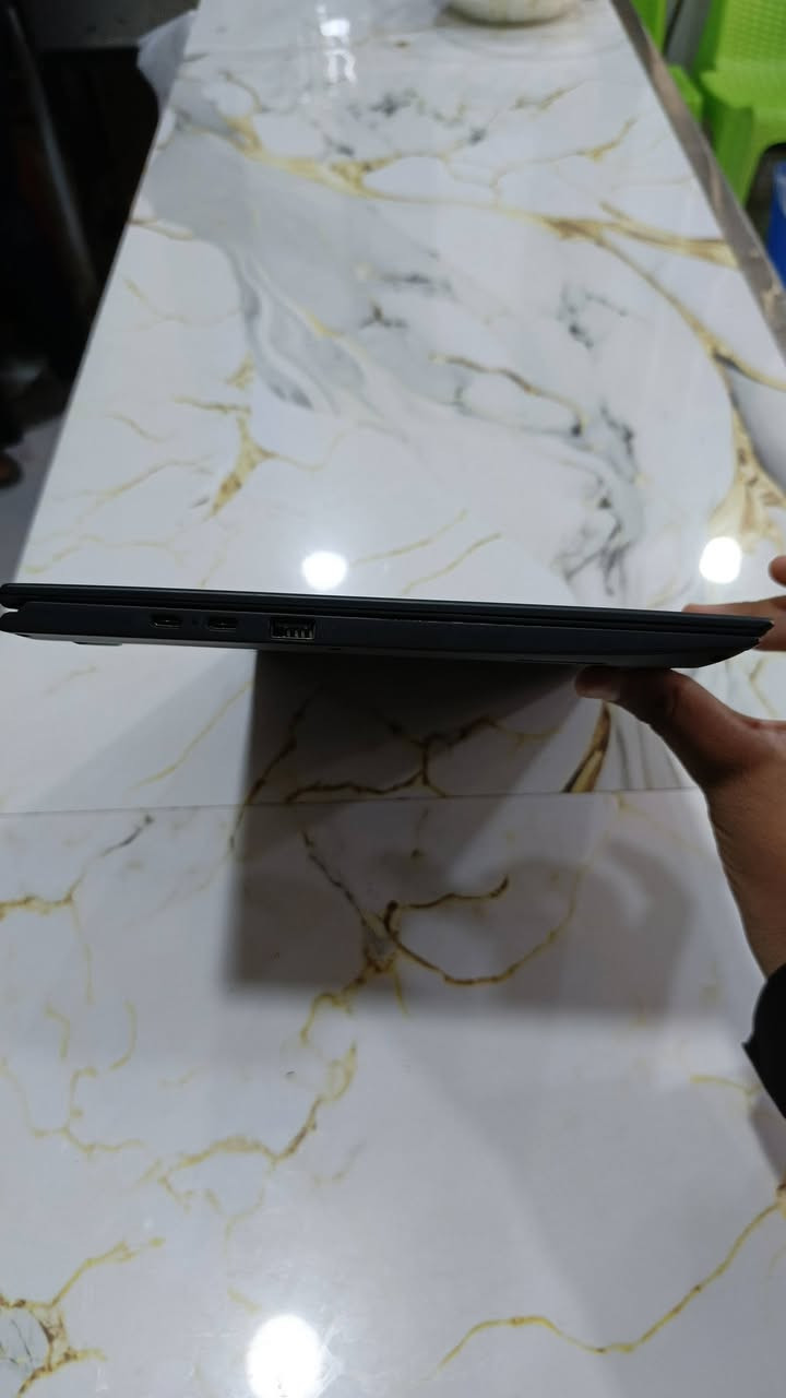 لابتوب من شركة لينوفو مستخدم بنظافة عالية جداً جداً جداً
السعر 350 ألف و(بيها مجال )

LENOVO X1 yoga carbon

⬜ معالج Intel Core i5 الجيل الثامن

⬜ الشاشة 14 بوصة FHD لمس وقلاب 360°

⬜ الرام 8 كيكا

⬜ هاردسك SSD 256 كيكا

⬜ كارت الشاشة الداخلي 4 كيكا انتل

⬜ كيبورد عربي انكليزي

⬜ البطارية توفر شحن لأكثر من 4 ساعات

شاشة لمس + قلم


**إذا كنت صاحب هذا الإعلان وتريد حذفه لأي سبب، رجاءا أرسل رسالة إلى الدعم الفني**