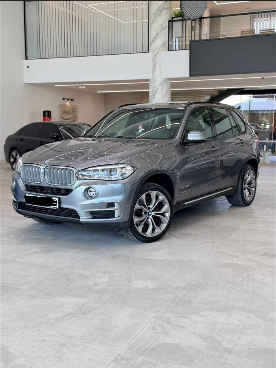 BMW X5
موديل 2017 
بدون دعم بدون صبخ 
ماشي 84 الف كيلو متر 
محرك 3.5  سته سلندر توين توربو 
شركة عروش فول فول 
رقم دهوك  رقم سنوية كلها جديد  تحويل ثاني يوم 
سعر سياره. 180 بيها مجال. بدون مراوس فقط ابيع 
٠٧٥١٨٣٤٦٥٤


**إذا كنت صاحب هذا الإعلان وتريد حذفه لأي سبب، رجاءا أرسل رسالة إلى الدعم الفني**