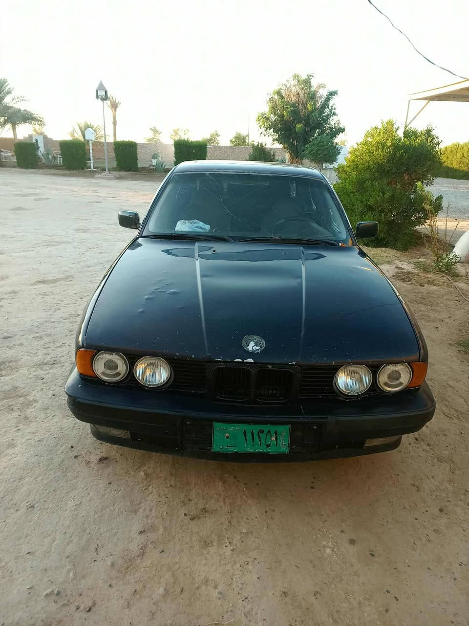 السلام عليكم للبيع فقط BMWموديل 90حجم 520محرك مفتوح رقم فحص مكفوله بيها واجها وكاله ابيع مكفوله تنجاز بتحويلها  سياره جاهزه السعر 24وبيها مجال العنوان مفرق الشرقاط هاتف***********
