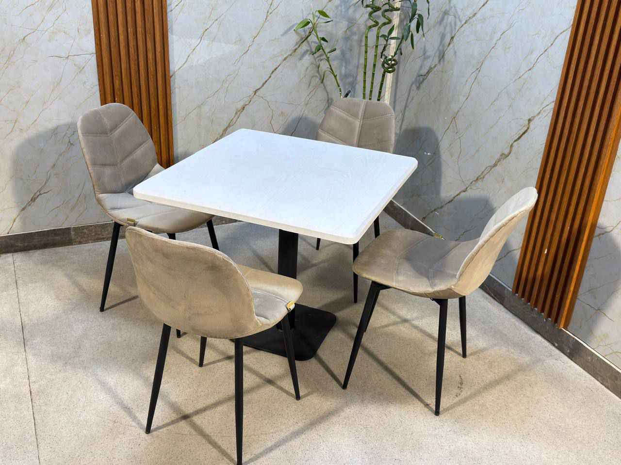 ميز وكراسي السعر 200 الف كربلاء, العراق


**إذا كنت صاحب هذا الإعلان وتريد حذفه لأي سبب، رجاءا أرسل رسالة إلى الدعم الفني**