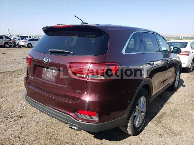 سورنتو امريكي
اكلين
ماشيه 129800 ميل
رقم بغداد
6سلندر
محرك3.3
7مقاعد 
المقاعد جلد
كامره خلفيه 
شاشه 
مري كهربائيه 
للاستفسار ***********
