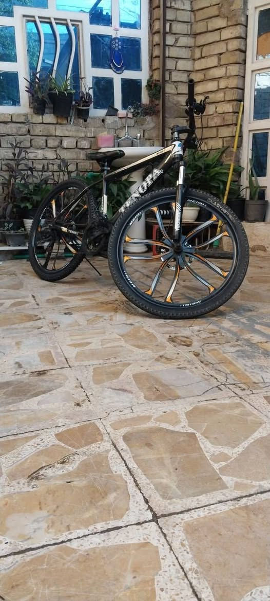 بايسكل رياضي 10 نمر عگربين المنيوم اسود طافي خفيف الوزن بريكات دسكات هيدروليك مستعمل نضافه 100% نقص فقط قمجي البريك الخلفي دبلات شغاله الويل مغنيسيوم  السعر 110 الف وبي مجال بسيط  البايسكل بدون اي نواقص للاستفسار خاص


**إذا كنت صاحب هذا الإعلان وتريد حذفه لأي سبب، رجاءا أرسل رسالة إلى الدعم الفني**