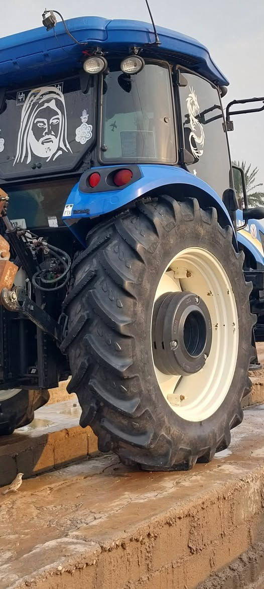 نيوهولند للبيع موديل ٢٠١٨بلوماستر مكفوله كفاله عامه شرط تايرات الشركه جواها رقم وسنويه سليمانيه للاتصال ***********مكلف بل نشر
