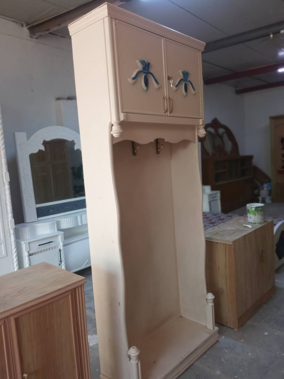 السلام عليكم زاويه تزكام عراقي طابقين السعر 125 القاسم شارع الجديده قرب مدرسة الزهراء ***********
