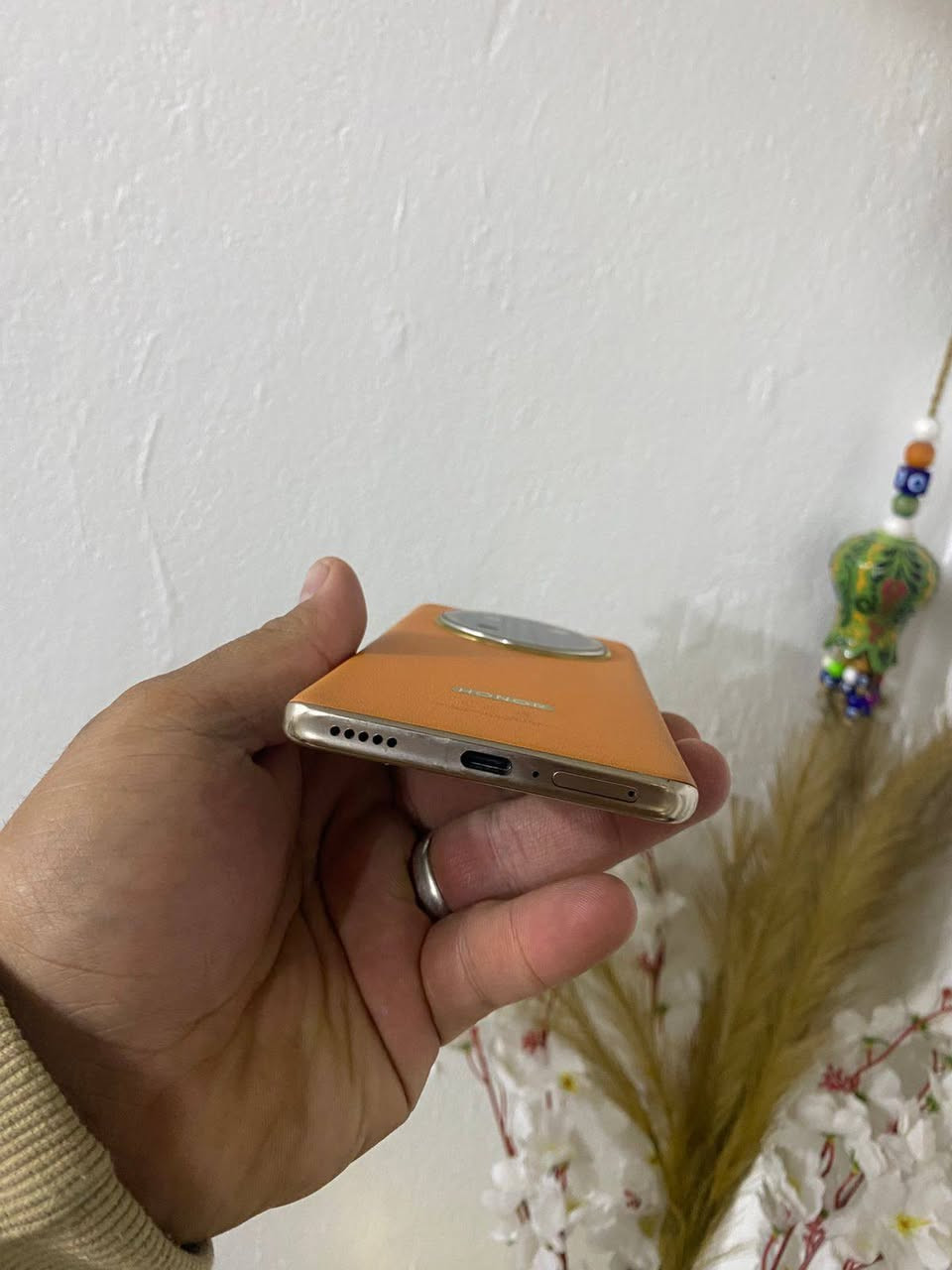 متاح هونرx9cفايف جي ذاكره 256الرام 12 جهاز نضافه ٩٥ ٪جهاز مداخل تصليح ابد مكفول ملحقات جهاز كارتون وكيبل اصلي ماته للبيع او للمراوس حسب القناعه السعر ٢٨٥  الاستفسار خاص او عل رقم مكاني بعقوبه بهرز ***********
