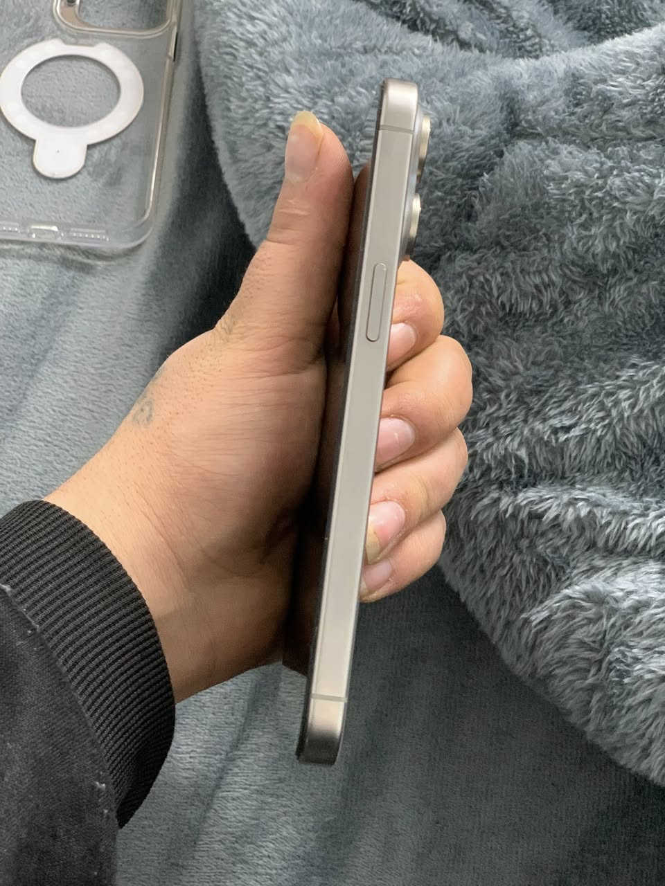 بسم الله الرحمن الرحيم
ئایفۆن ١٥ پرۆماکس ٢٥٦ گیگا٢سیم
🔋٩٢
شاشەی گۆراوە بە ئەسلی
بەزەمانی ١٥ رۆژ
بێ شوخت 
نرخ٥٠٠$ قفل
***********
