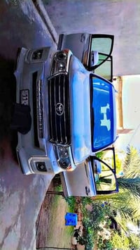 اخوان من رخصه مدير الكروب عندي لاند كروز gxr 2012 للبيع فطيم كامل مواص...