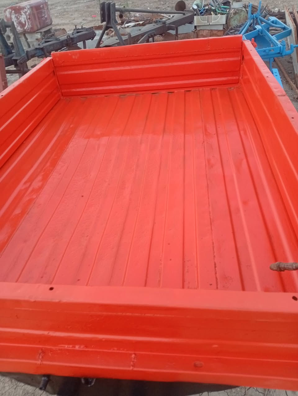 السلام عليكم عربانه مال كابوته مستعمله نظيفه للبيع المكان الصويرة لاستفسار اتصل ***********
