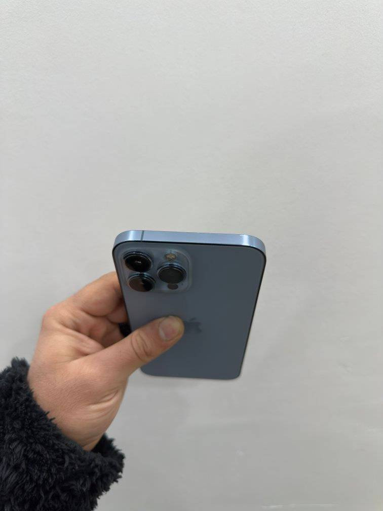 ايفون 13 برو ماكس لون البحري المميز ذاكره 128 فقط مبدل بطارية نسبتها 100% و مبدل شاشة نوعية OLED فول سلاسة والوانها حلوة 3 خيارات 

سعره 500 الف ( فقط بيع )

للتواصل عل هذا رقمي *********** وبي واتساب 
مكاني موصل وعندي توصيل لكل العراق
