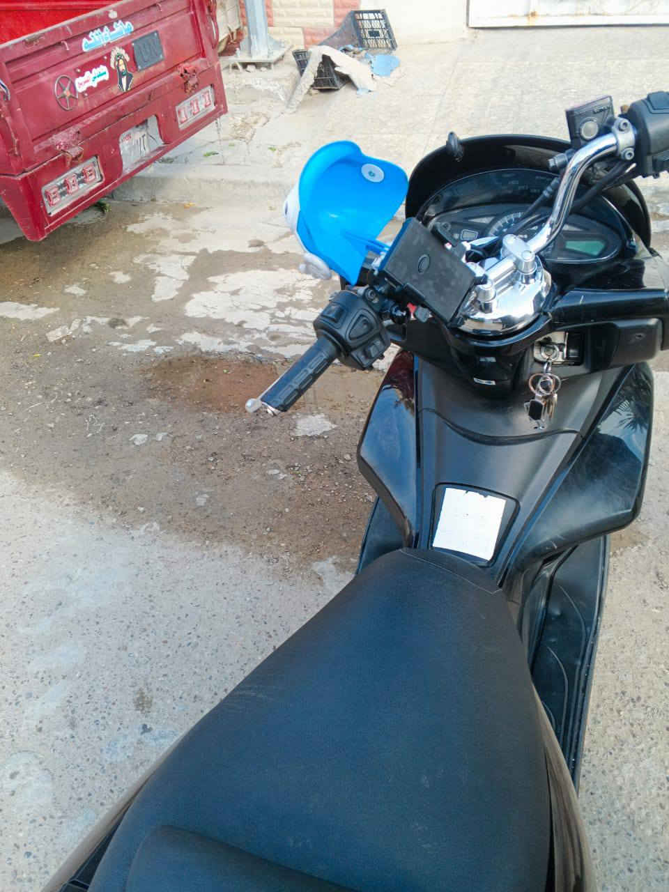 السلام عليكم PCX جيل الاول
محرك 150 سيسي دراجه كفاله عامه كهربايات كلهه شغاله دشبول اشاير كفرات بلادي كلهه بلادي الدراجه حساس ازدحام حساس استناد حساس دهن كلهه شغاله دراجه ناعمه مانقصهه شي نظيفه كلش 

السعر / مليون و٤٥٠ وبيهه مجال 
الرقم / ***********
