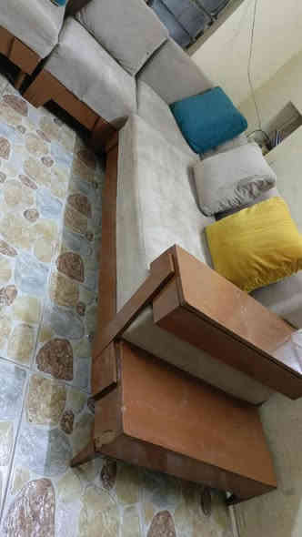 يـــْْْــالــــلـــۿ يــــارزاق 🤍
الــْْبــيــع الــْْسـريـــع 🤍✨ 
الي عنده غراض يدزهن خـْْاص ابيـــْْعهــْن الــْْه 😌✌️💛ديوان  للــــْْْبيع نضـــْْيف كلش  سعره 100 الف  للإستفسار الاتصال علئ الرقم *********** او مراسله ع خاص العنوان كركوك 🌸🤍
