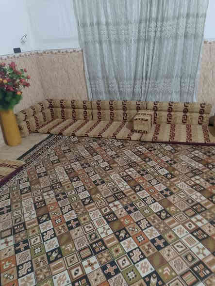 جلسه عربيه جديده 7 قطع 250 وبيه مجال عنوان بصره القديمة ***********
