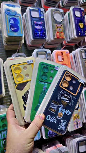 عرض خاص ارخص من سعر الجمله احدث انواع الكفرات سعرالكفر 400 دينار ملاحضه جمله فقط توصيل لجميع المحافضات ***********
