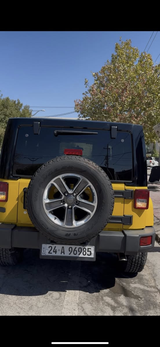 جيب رانكلر ٢٠٠٩ ماشي ١٣٥ الف بدون حادث بدون اي خلل كير مكينه كلشي بشرط  بابيبن بمب بدون اي شي تواصل ***********
