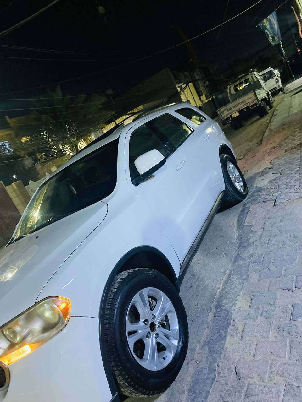 السلام عليكم
دورنكو موديل 2013
فوووال موصفات 
فتحه سقف 
تحكم ستيرن 
حساسات 
رقم بغداد
مكان كربلاء 
السعر 195
الاتصال على هذا الرقام 
***********
