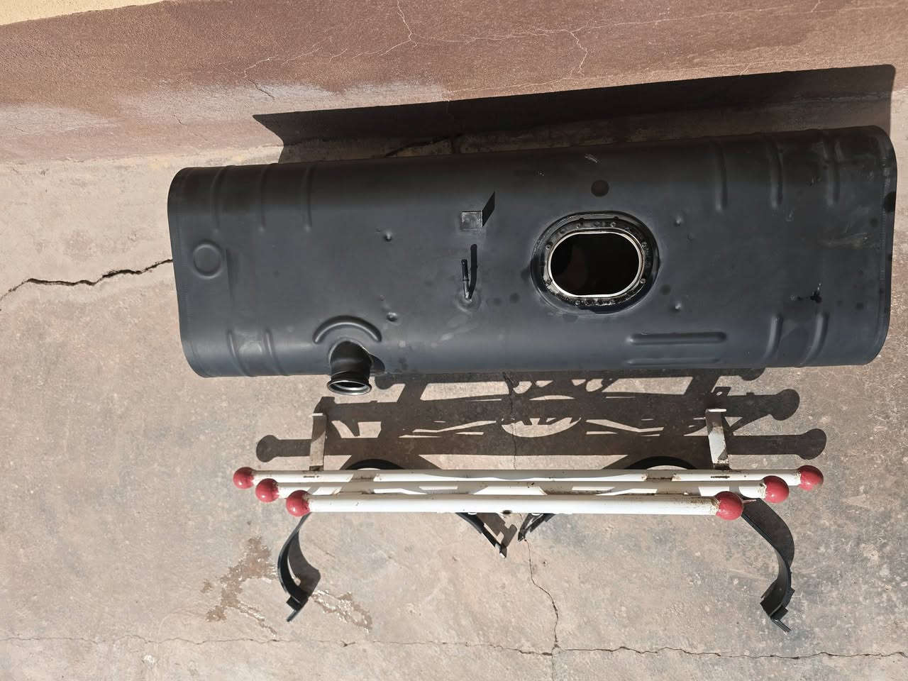 السلام عليكم  تانكي كيا حمل 60 لتر  ويا درع وقواعد جديد مابي لا شخط ولا زرف كدام العين موديله  2024 يرهم 4000 و2700 مكاني  قضاء البعاج سعر 75 وبمجال للشره اي استفسار اتصال على رقم ***********
