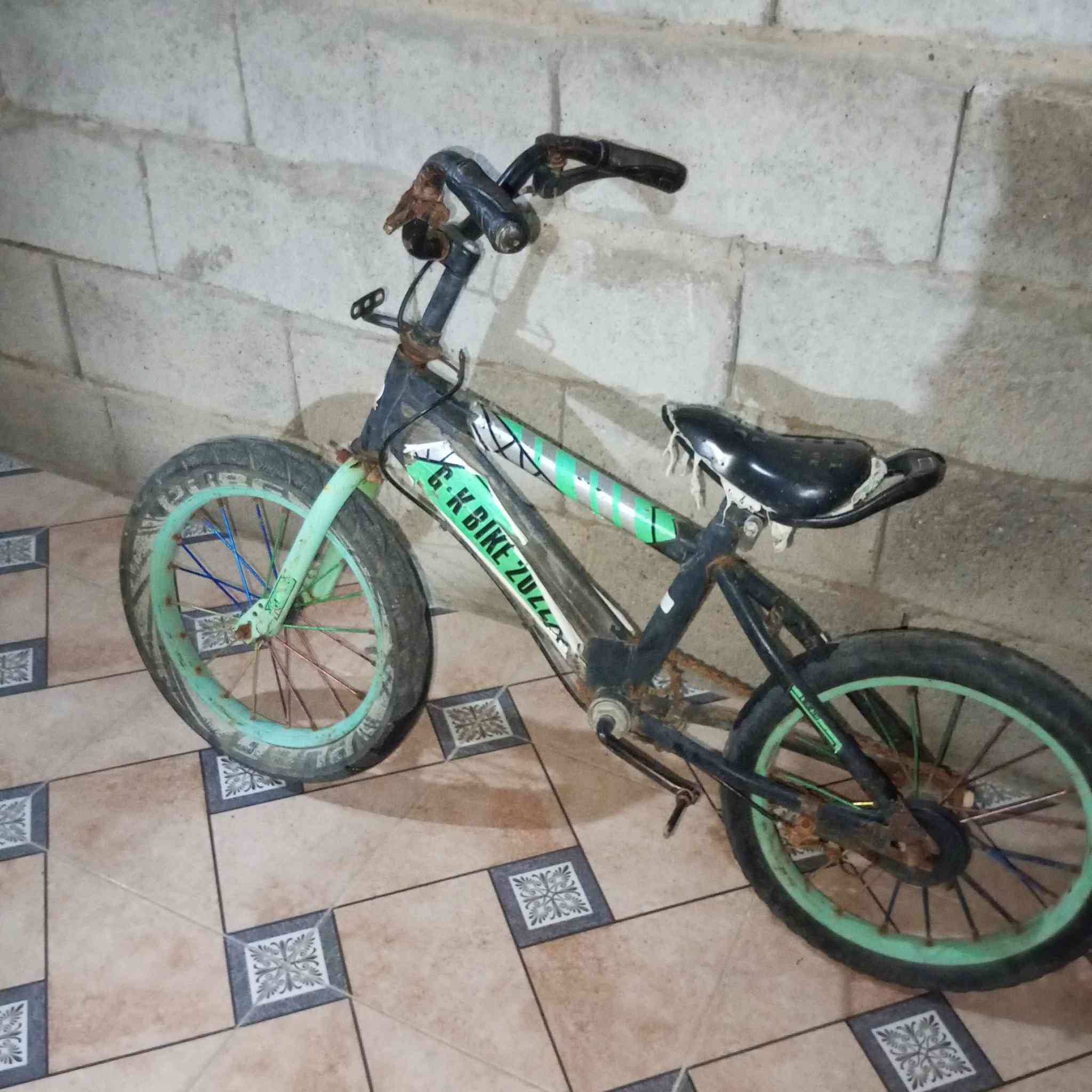 للبيع  السعر 30الف
***********
