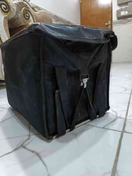 صندوك توصيل وخوذه وكماشه مال مبايل سعرهن 40 بي مجال. ***********
