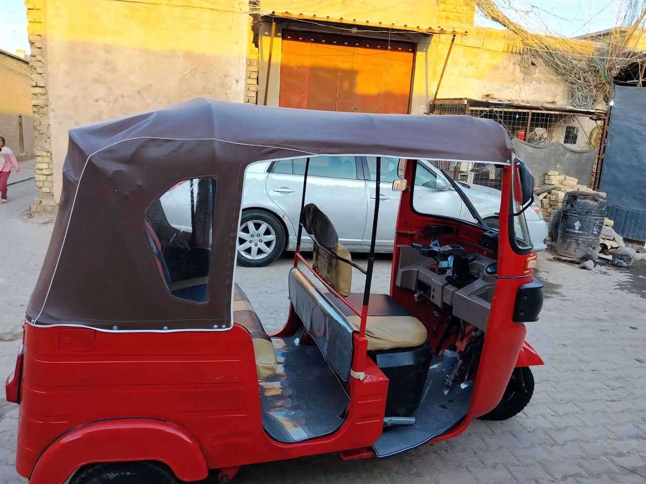 سلام عليكم تكتك مديل 2018معمره تعمير عام مصبوغه عام السعر سته مليون وبيه مجال


**إذا كنت صاحب هذا الإعلان وتريد حذفه لأي سبب، رجاءا أرسل رسالة إلى الدعم الفني**