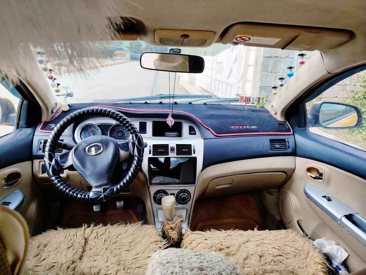 سلام عليكم سيارت كريت ول فولكس 2012..c30  تبريد صدر امامي خلفيي تخم تاير  السعر خاص
رقم *********** مكان ديالى خانقين
