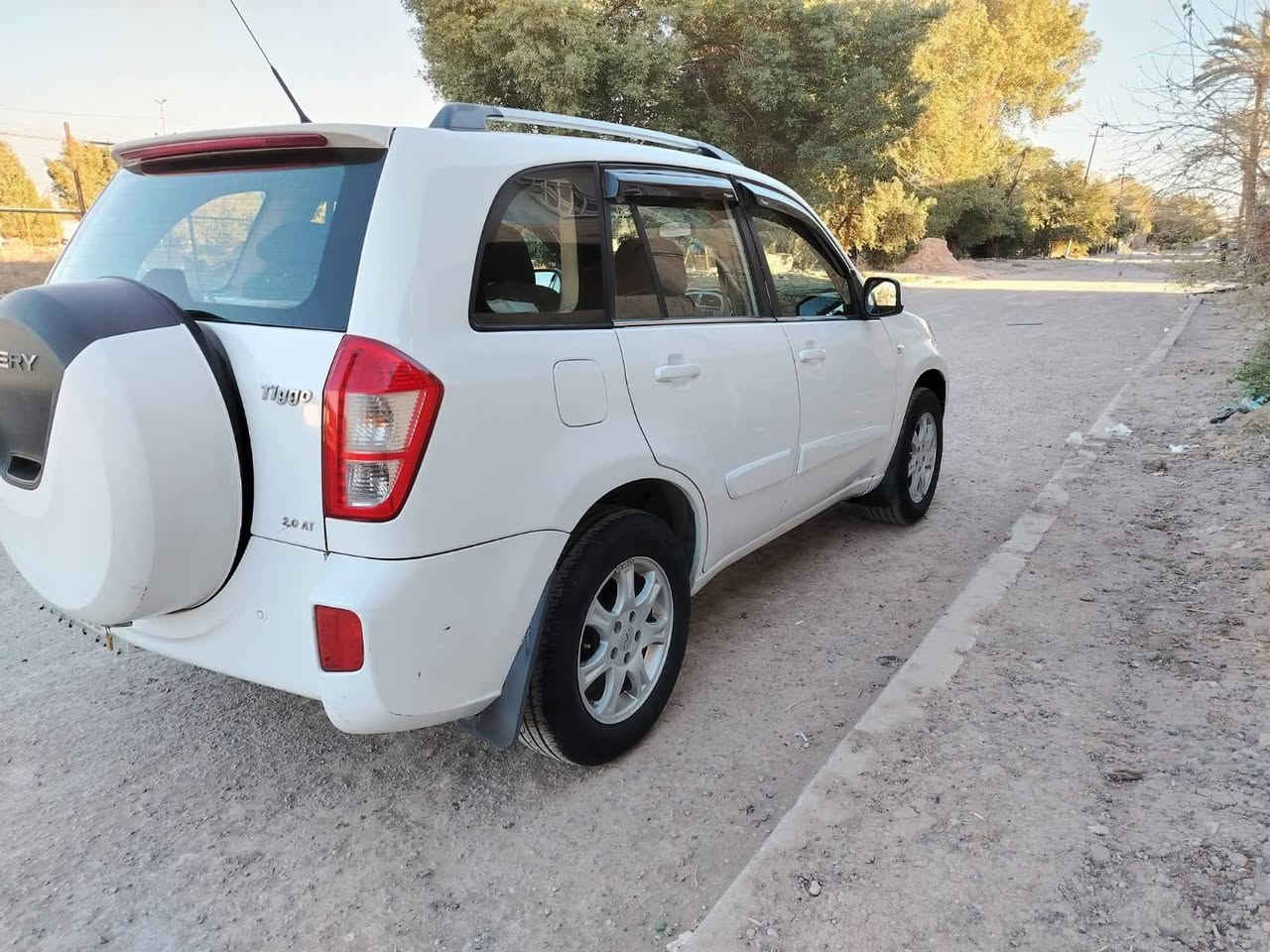 تيكو موديل ١٣ رقم  بغداد انكليزي مكينه كير تبريد خير من الله تخم تاير سياره بيها صبغ جوه قبق البانزين
مكاني بغداد المشتل مراوس رايد وأخذ فرق بكيا حمل او شيري حمل 
***********
