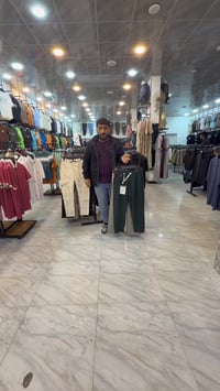 ٨قطع • أزياء الأصدقاء • حي القادسية الثانية