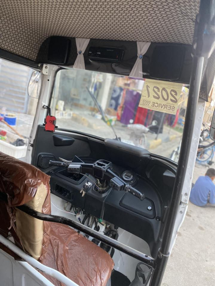 تكتك مديل 21 لبيع مكاني كوت السعر 6 ملاين و750وبيها مجال تفاصيل اتصال ***********
