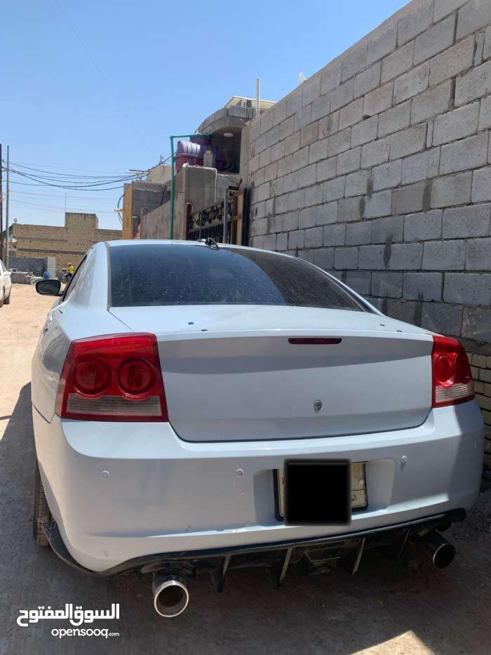 سلام عليكم،

دودج تشارجر 2010 محرك 3500 رقم بصرة دولي للبيع فقط، باسمي حولتها قبل شهرين
سنوية تنتهي  ( سنة 2030)

مصبوغة عام لون اسمنتي

سيارة وارد كندي بيها ضربة بالخشم جهة السايق (كد اقل من شبر)

 ومبدل باب خلفي ايسر اثر ضربة خفيفة وموجودة صورة الضربة

السيارة جاهزة حدادية ومكينة جديدة وكير و كهربائيات شغالة نصبتها حلوة

تبريد شغال بس بي ضعف، ويرادلها حدادة خلفية فقط وبيها بعض الملاحظات بسيطة

السعر المطلوب: 95 ورقة وبيها مجال بسيط للشراي

مكان السيارة: البصرة/ شط العرب

للأستفسار واتس اب فقط: ***********
