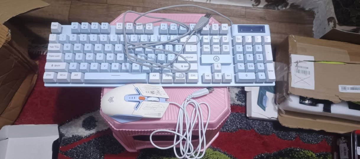 سلام عليكم غراض امزون اصليه وا بانسب الاسعار
للحجز و استفسار يرجى 
مراسلتنا على الواتساب 
او الاتصال بنا ***********
+ ما متواجد على المازنجر
