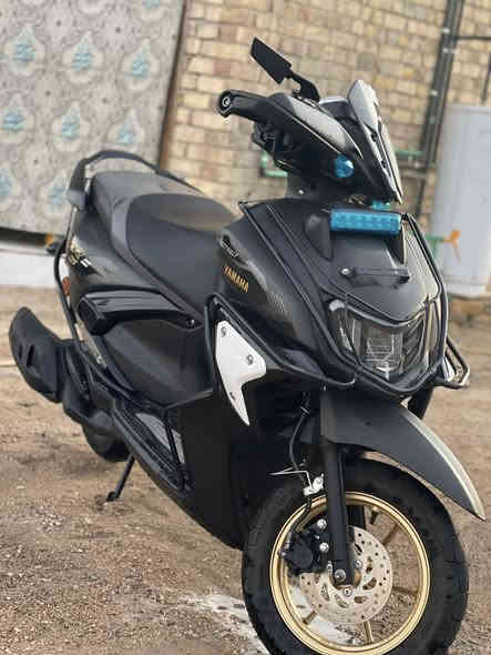 السلام عليكم دراجه زت ار موديل 2024   دراجه تخبل وين ماتريد افحص ماشيه6000اوراق كامله دراجه سعر 2 و700 مكان سماوه رقمي***********
