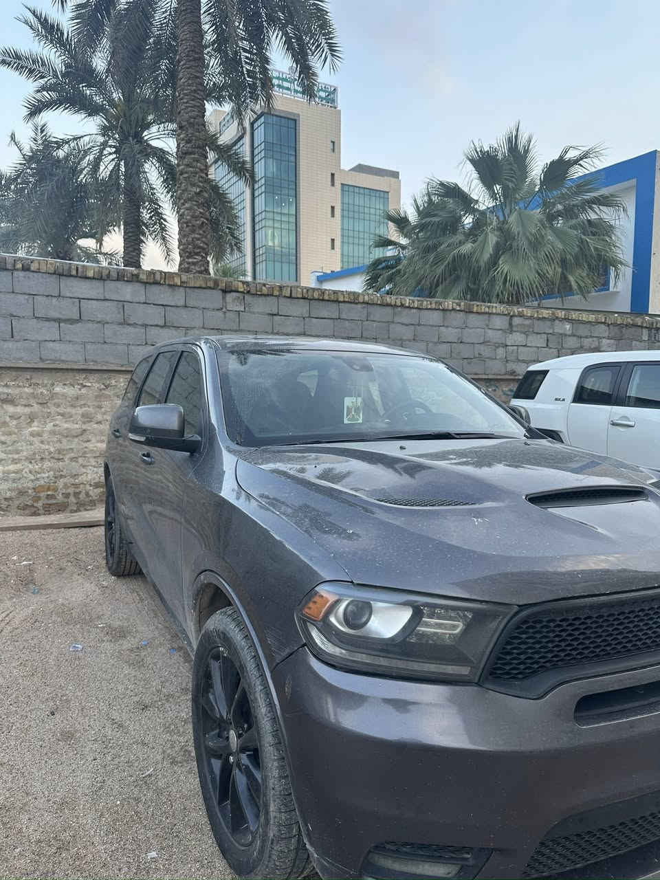 دورنكو 2015 بصره انكليزي بسمي سنويه لل 2030  كيرمكينه حداده طخم تاير السياره فووول مواصفات R/Tفتحه سقف شاشة كبيره شفتات بالستيرن ستيرن كهرباء تدفئه كشنات خزن تدفيئة+تبريد بالكشن كشن ملكي  باب خلفي كهرباء شفط وبقيه المواصفات المعروفك بيه طوف الجاملغ تهديل وصبغ والبنيد مبدل ابو الفتحات ومصبوع وبيه بالعراق بابين اصليح زنجار ابيع مصبوغات يعني 4 قطع مكينه هيمي 5700 

مكاني البصره / الطويسة 
رقمي *********** 
السعر 163
للبيع فقط بدون مراوس بس تاهو او يوكن
تحياتي للكل
