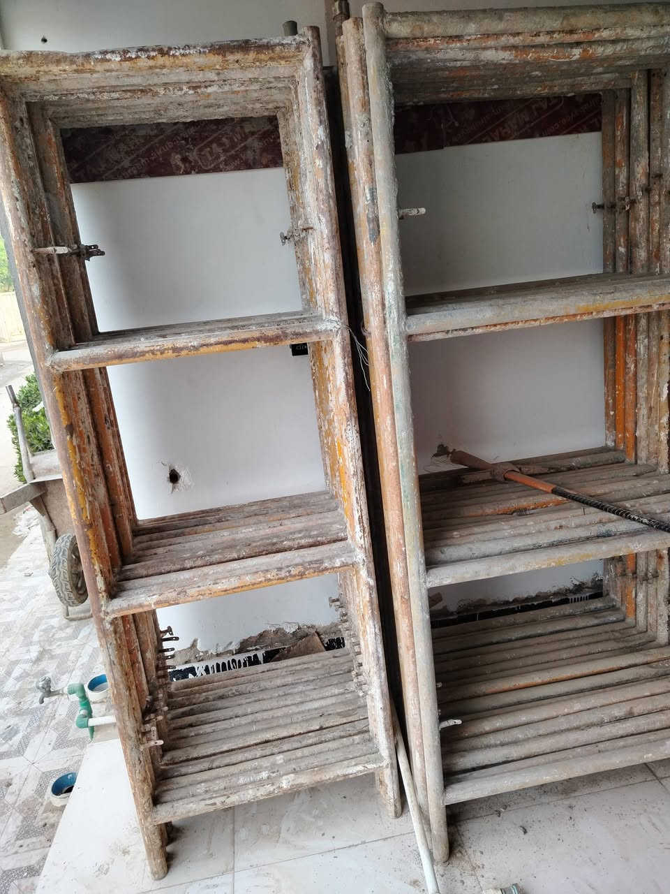 قفاص للبيع صيني مكان بابل 
عندي العرض 90
عندي العرض 70
عدد ٣٠ ابيع شلع
اتصل 🗣📲📞 
***********
