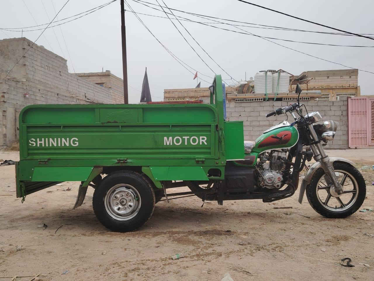 السلام عليكم. ستوته موديل 22 مال بيت ما متعوبه 
 اوراق اصولي حتى منفيس مدفوع. وصل معرض بيه. گبل بوجهك للترقيم  مكفوله. شاصي وبدي قطرت لحيم ما بيه. كهربائيات كله شغاله دشبول الكتروني  مكانه  كربلاء قرب جامعة العميد بسعر مناسب. ***********
