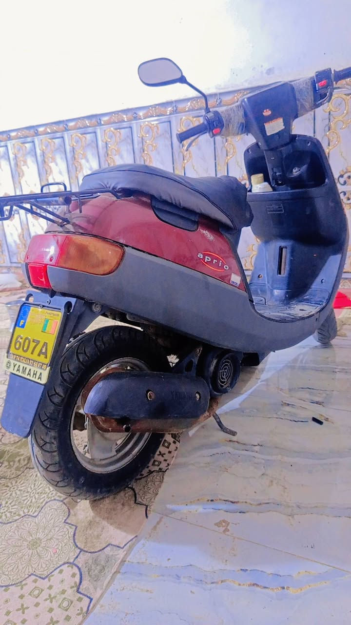 سلام عليكم بتره البيع ما مفتوحه
الناصريه حي شهداء قرب الطاقه شارع
 الخدمي مال تجاوز  سعر 300 و بيه مجال
هاتف ***********
