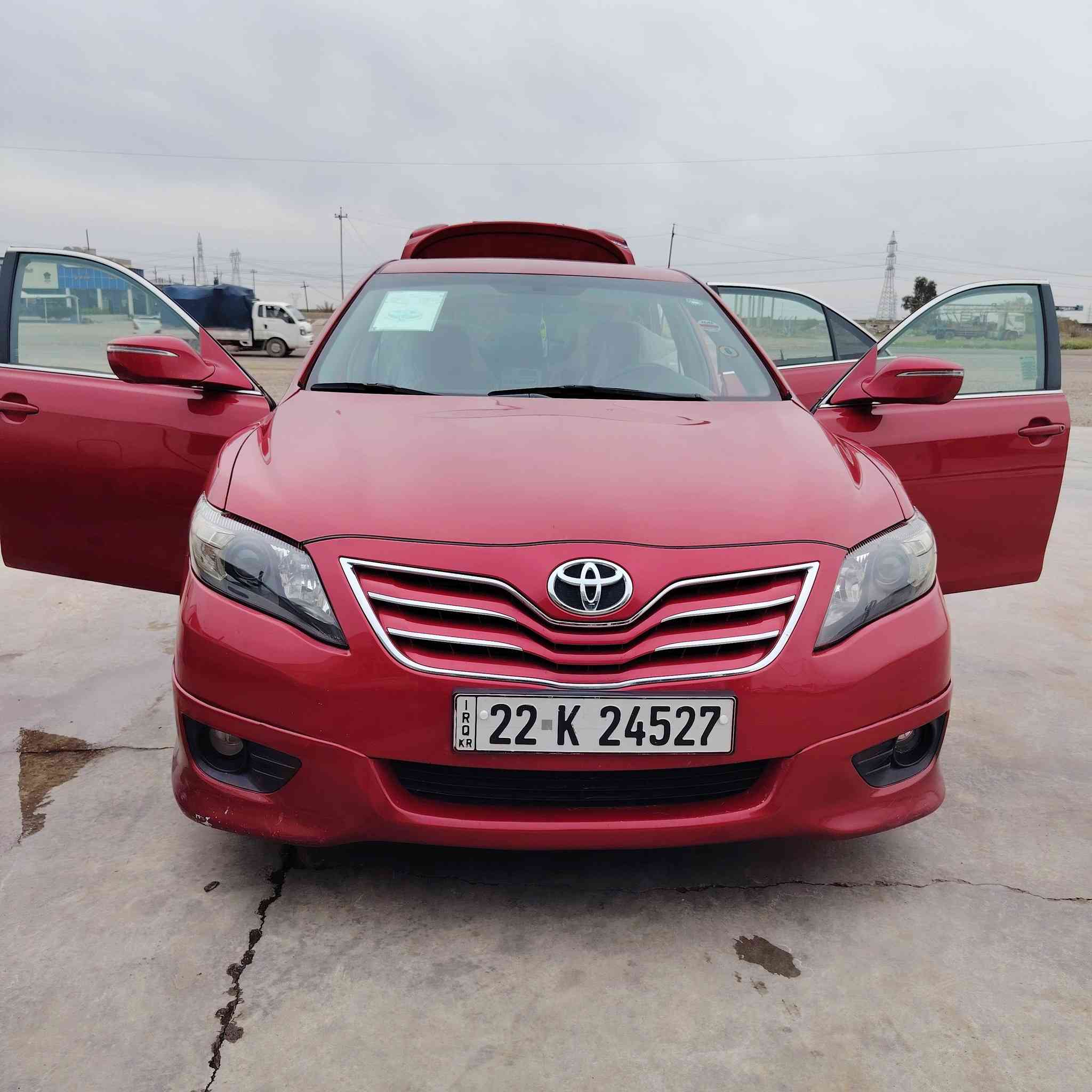 كامري موديل ٢٠١١ فول كشنات جلد كشنات كهرباء كشنات هيتر فتحة رقم اربيل شرط التحويل والغرامات تدفئه وتبريد فول صدر جيد جدا  تايرات جدد شرط كير ومحرك،، العنوان سامراء السعر ١٢٥ وبيهة مجال حك قطعتين صبغ بدون دواخل الجية والاتصال ***********
