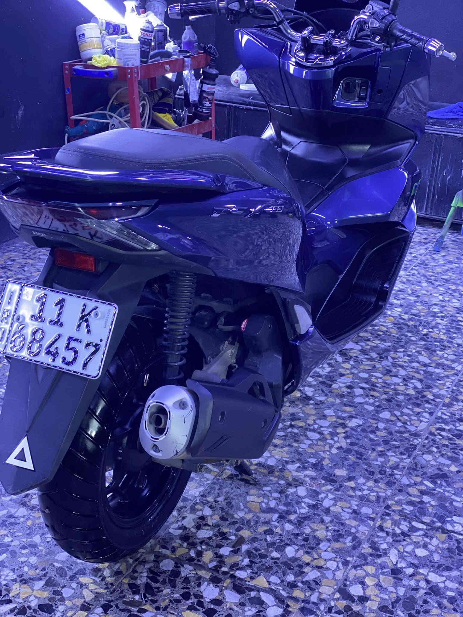 سلام عليكم 
Pcxجيل رابع 

رقم بغداد نكليزي 

مكينه 160

دراجه مكفوله كفاله عامه جيب ألف فيتر وياك وفحص 

تحويل ثاني يوم ترقيم جديد 

السعر 45ورقه وبيه مجال 

العنوان حي اور 

***********
