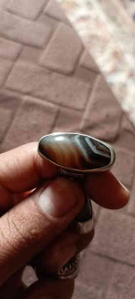 السلام عليكم ورحمة الله
كلة صياغة ثقيلة (ذمة الحجر )كلهن ١٦٠ مكاني كوت
***********
